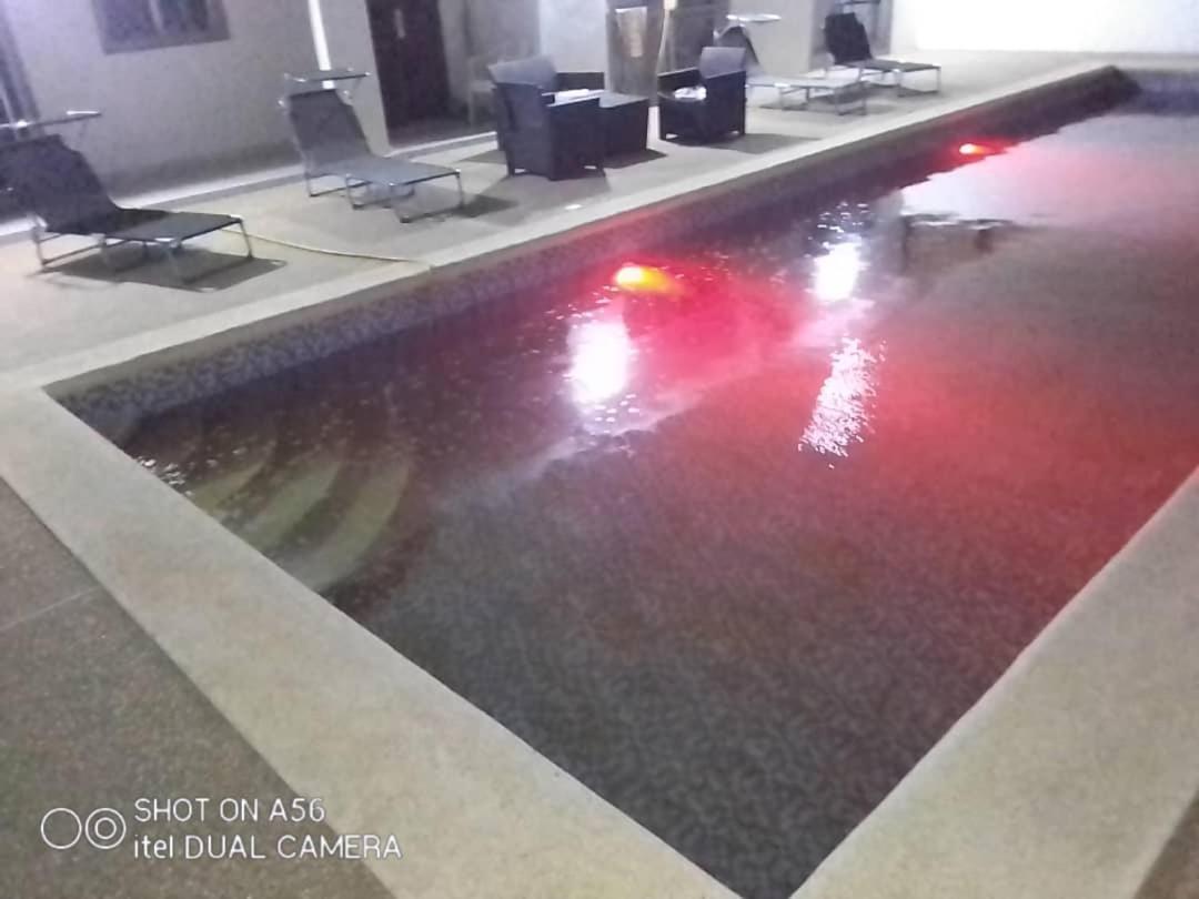 Villa Diambars Sali Tapé 외부 사진